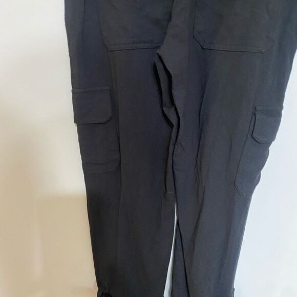 Women’s  black cache roll up cargo Capri‎ pants size 2 - Picture 7 of 11